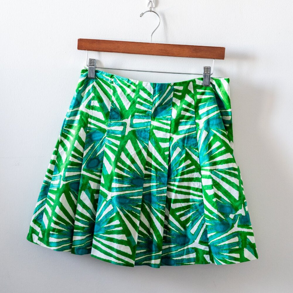 Diane Von Furstenberg Skirt Size 2 Pleated Batik